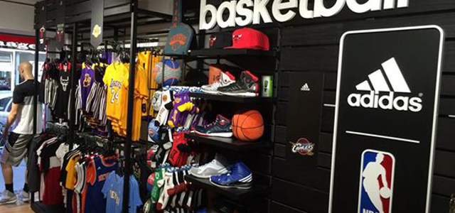Maillot de Basket NBA, Survêtements et Accessoires